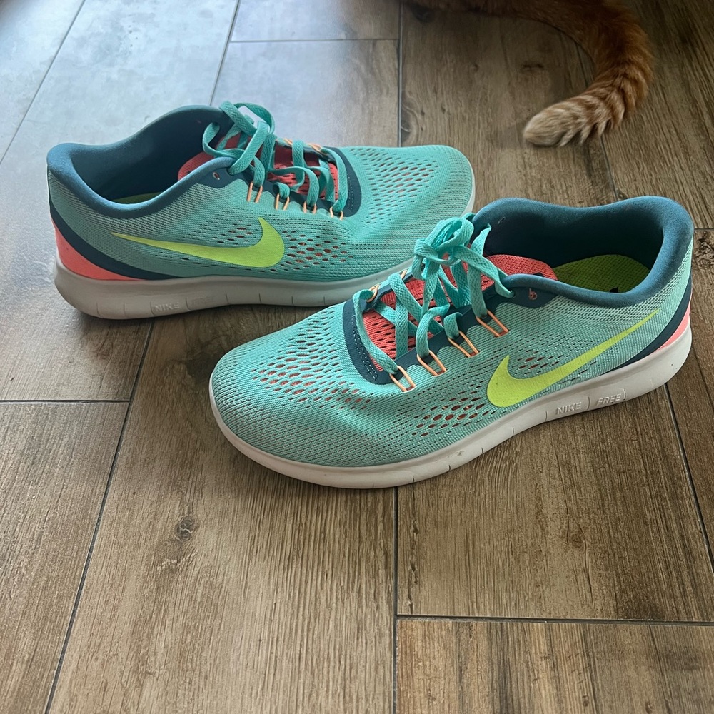 Neon Nike Free RN shoes
